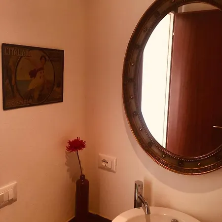 Ibisco Porto Valtravaglia