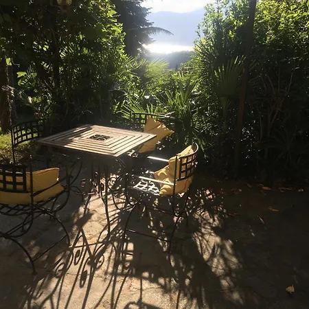 Apartment Ibisco Porto Valtravaglia